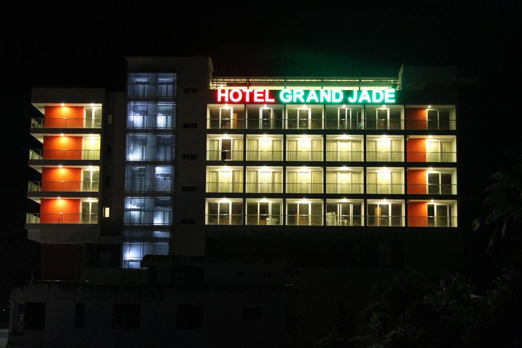 Grand Jade Hostel М'єй Екстер'єр фото
